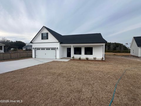 111 Camelot Drive Holly Ridge NC 28445