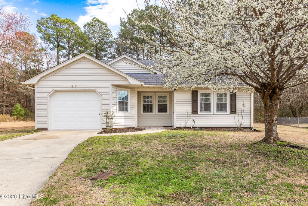 Photo of 612 Crissy Drive, Jacksonville, NC 28540 (MLS # 100557987)