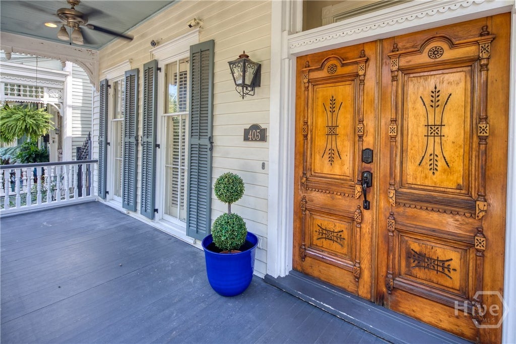 Photo of 405 E Gordon Street, Savannah, GA 31401 (MLS # SA364170)