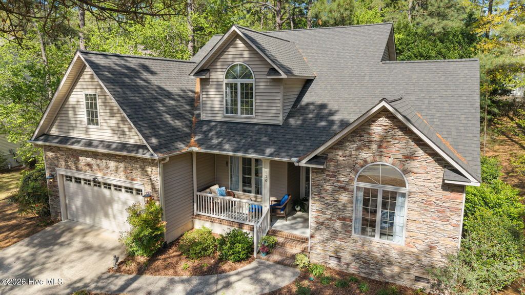 Photo of 120 Lake View Drive E, Pinehurst, NC 28374 (MLS # 100566578)