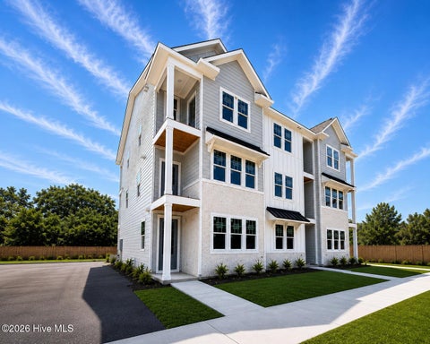 Townhouse For Sale - 510 Mcrae Street #103<br/> Wilmington, NC 28401