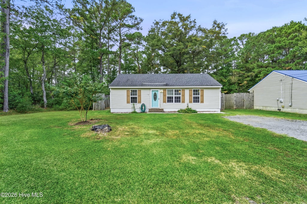 Photo of 1151 Old 30 Road, Maysville, NC 28555 (MLS # 100613587)