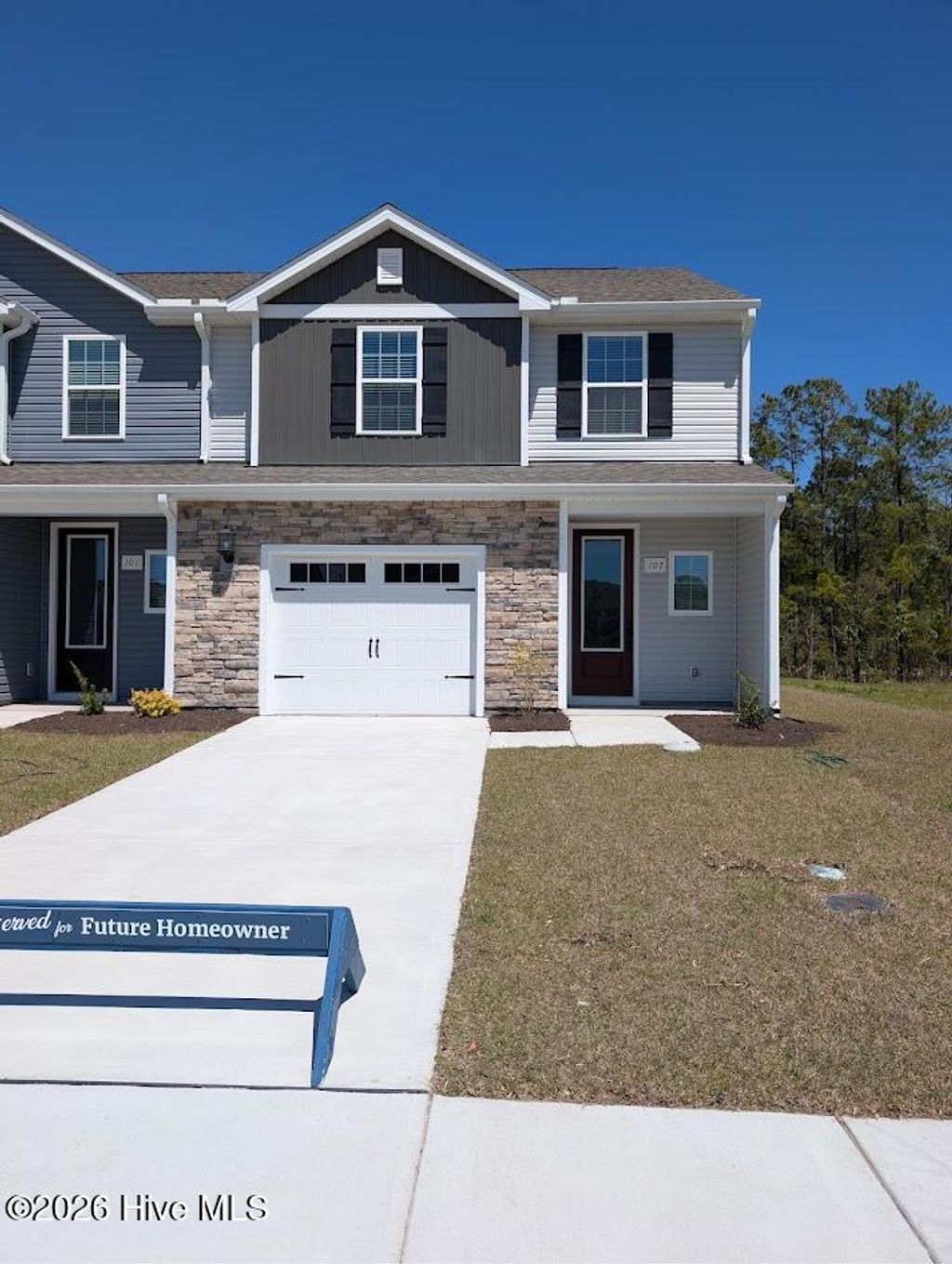 Photo of 107 Commons View Drive, Hampstead, NC 28443 (MLS # 100561542)