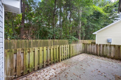 Tiny photo for 4624 Crawdad Court, Wilmington, NC 28405 (MLS # 100608471)