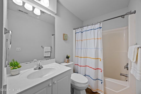 Tiny photo for 4624 Crawdad Court, Wilmington, NC 28405 (MLS # 100608471)