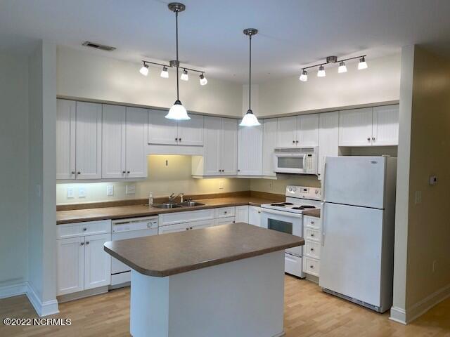 200 Lighthouse Lane C3