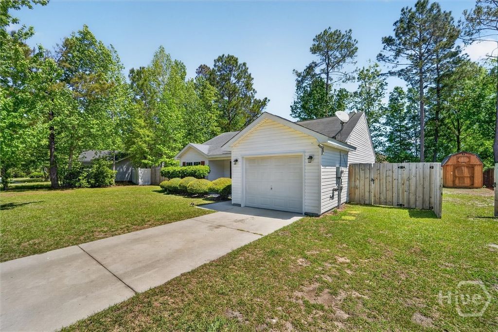 Photo of 102 Sand Pine Court, Springfield, GA 31329 (MLS # SA353430)