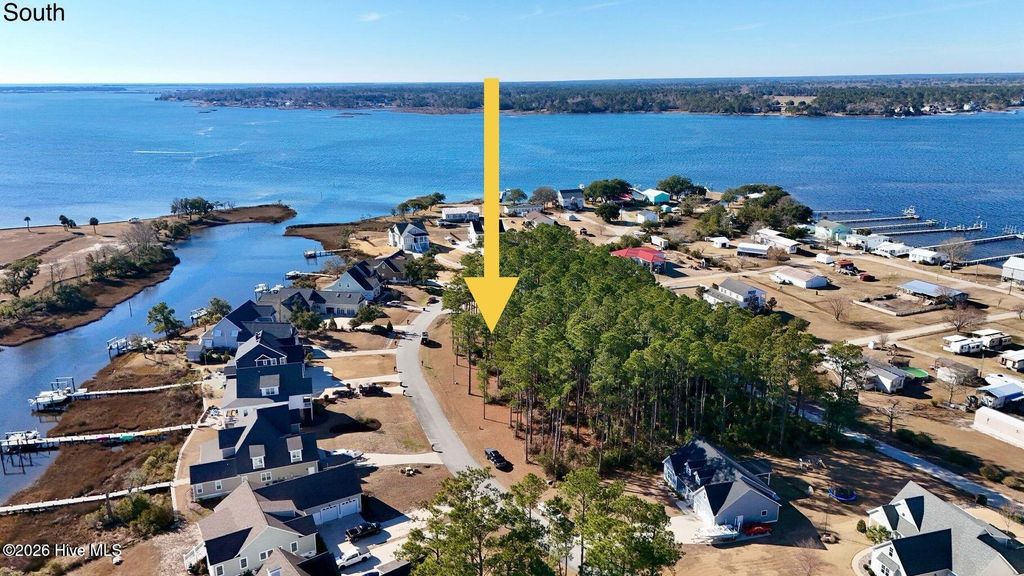 Photo of 120 Lowery Lane, Swansboro, NC 28584 (MLS # 100551886)