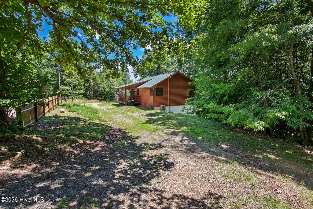 Photo of 117 Carson Lane, Murphy, NC 28906 (MLS # 100583268)