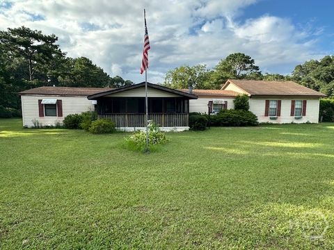 Homes For Sale - 782 E Deerfield Road<br/> Bloomingdale, GA 31302