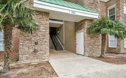 Condo For Rent - 300 -325 Gateway Condos Drive<br/> Surf City, NC 28445