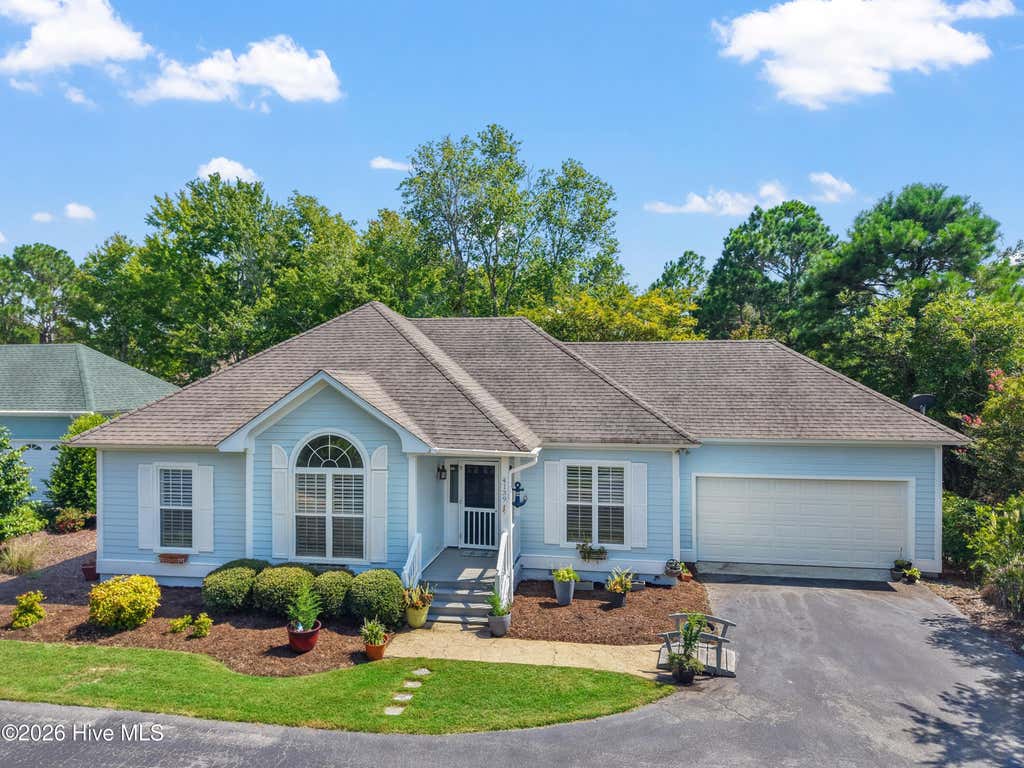 Photo of 4139 Devonshire Lane SE, Southport, NC 28461 (MLS # 100598018)