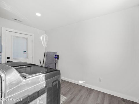 Tiny photo for 6 Glendale Road, Jacksonville, NC 28540 (MLS # 100545039)