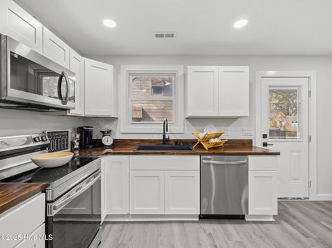 Tiny photo for 6 Glendale Road, Jacksonville, NC 28540 (MLS # 100545039)