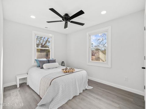 Tiny photo for 6 Glendale Road, Jacksonville, NC 28540 (MLS # 100545039)