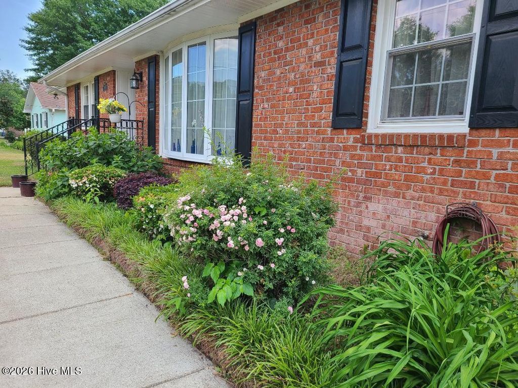 Photo of 3944 Gillette Drive, Wilmington, NC (MLS # 100572774)