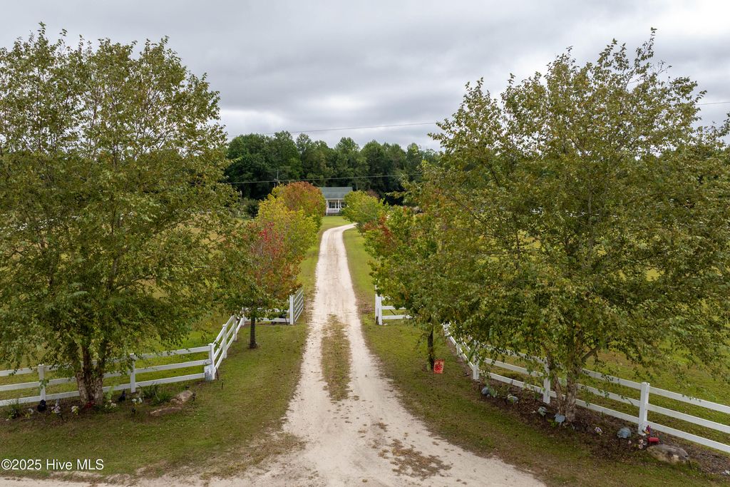 Photo of 330 Boyd Lane, Cove City, NC 28523 (MLS # 100571168)