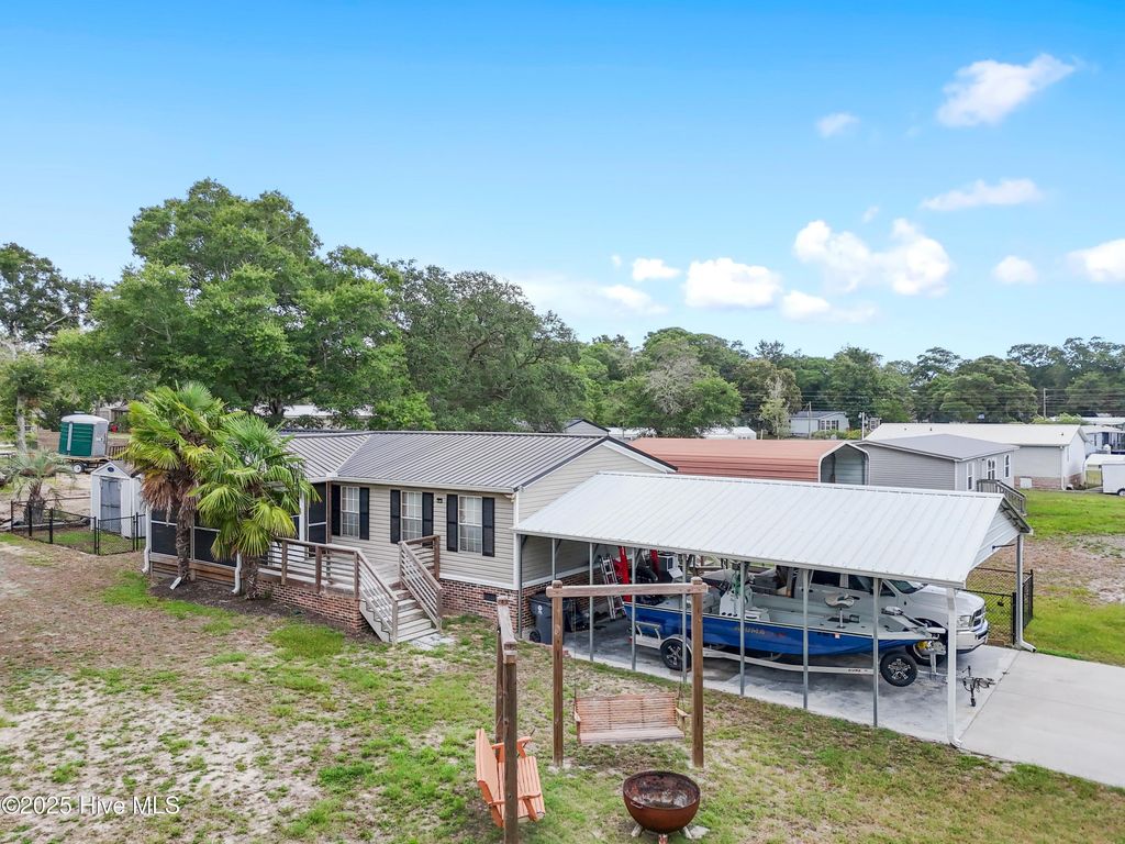 Photo of 3216 Woodlawn Avenue SW, Supply, NC 28462 (MLS # 100518587)