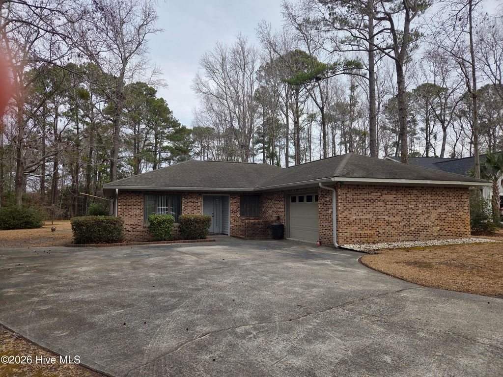 Photo of 5 Calabash Court, Carolina Shores, NC 28467 (MLS # 100551220)