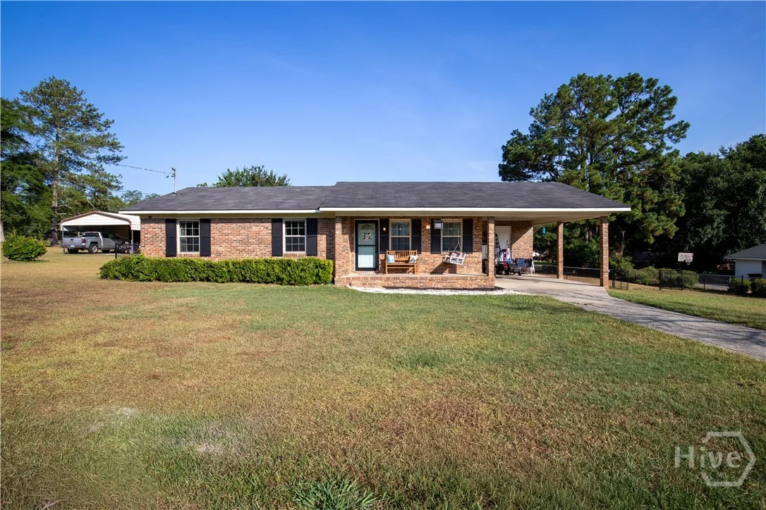 110 Queen Drive