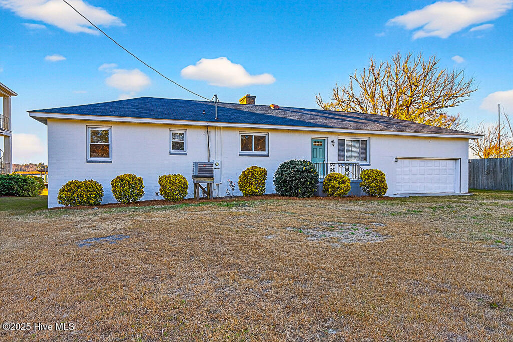 304 Madam Moores Lane