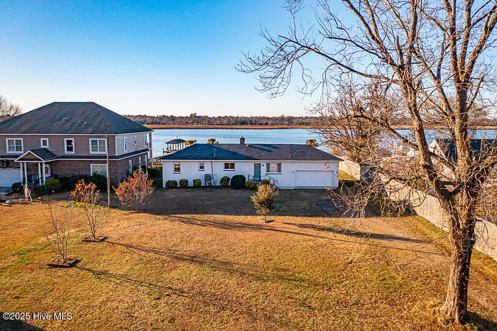 Photo of 304 Madam Moores Lane, New Bern, NC 28562 (MLS # 100545879)