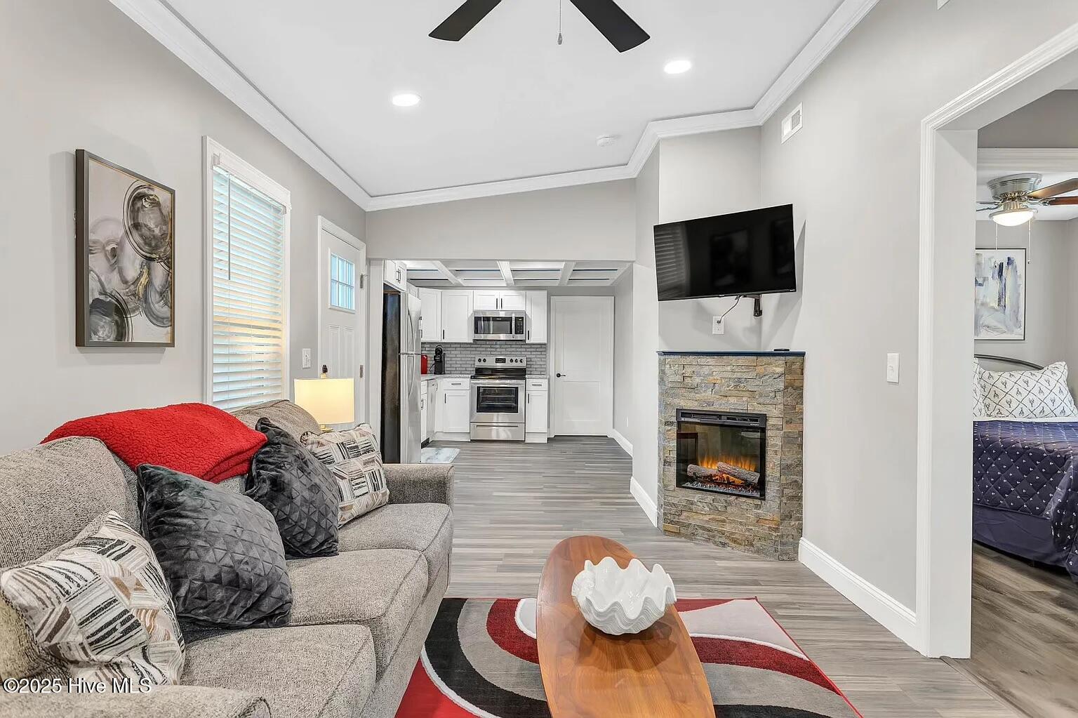 800 S 9th Street