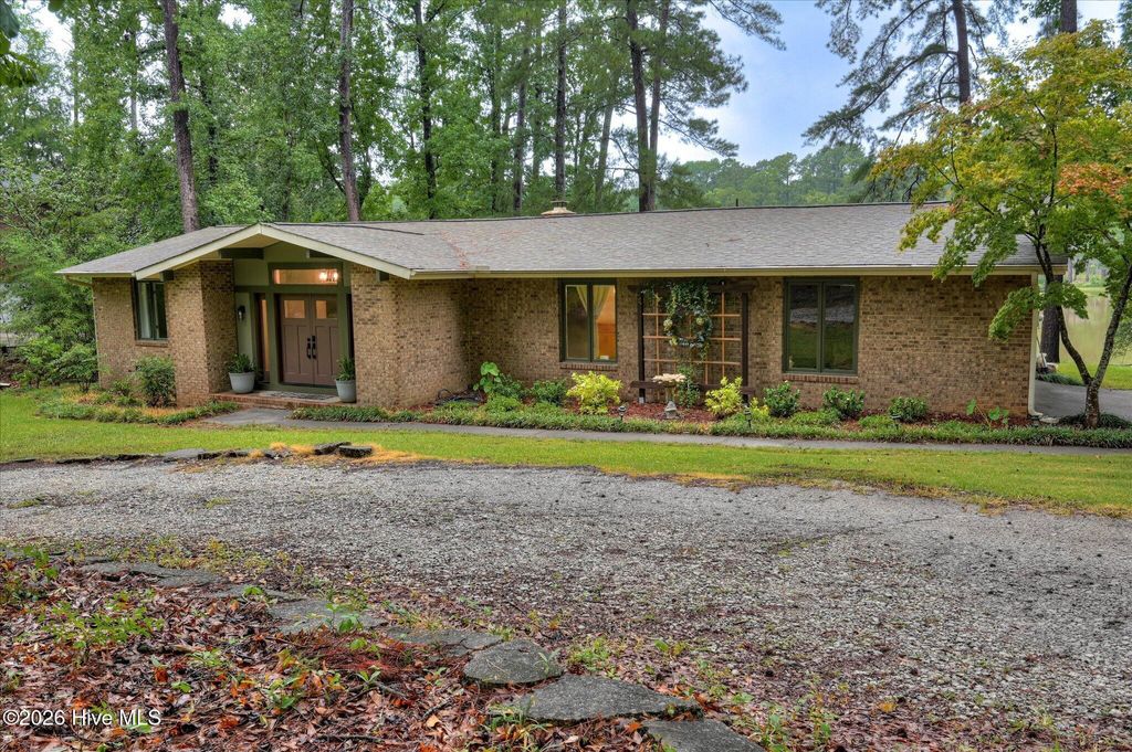Photo of 30 Plantation Hills Drive, Evans, GA 30809 (MLS # 100589301)
