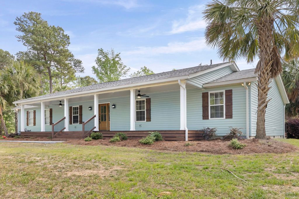 Photo of 817 Murrah Road, North Augusta, SC 29860 (MLS # 554899)