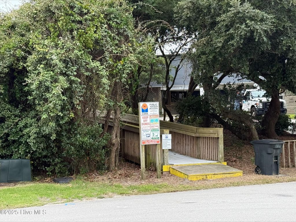 Photo of 7122 Ocean Drive, Emerald Isle, NC 28594 (MLS # 100536314)