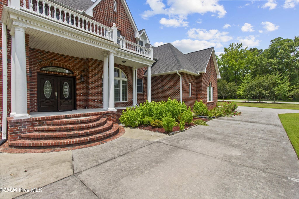 Photo of 102 Spencer Court, Jacksonville, NC 28546 (MLS # 100592136)