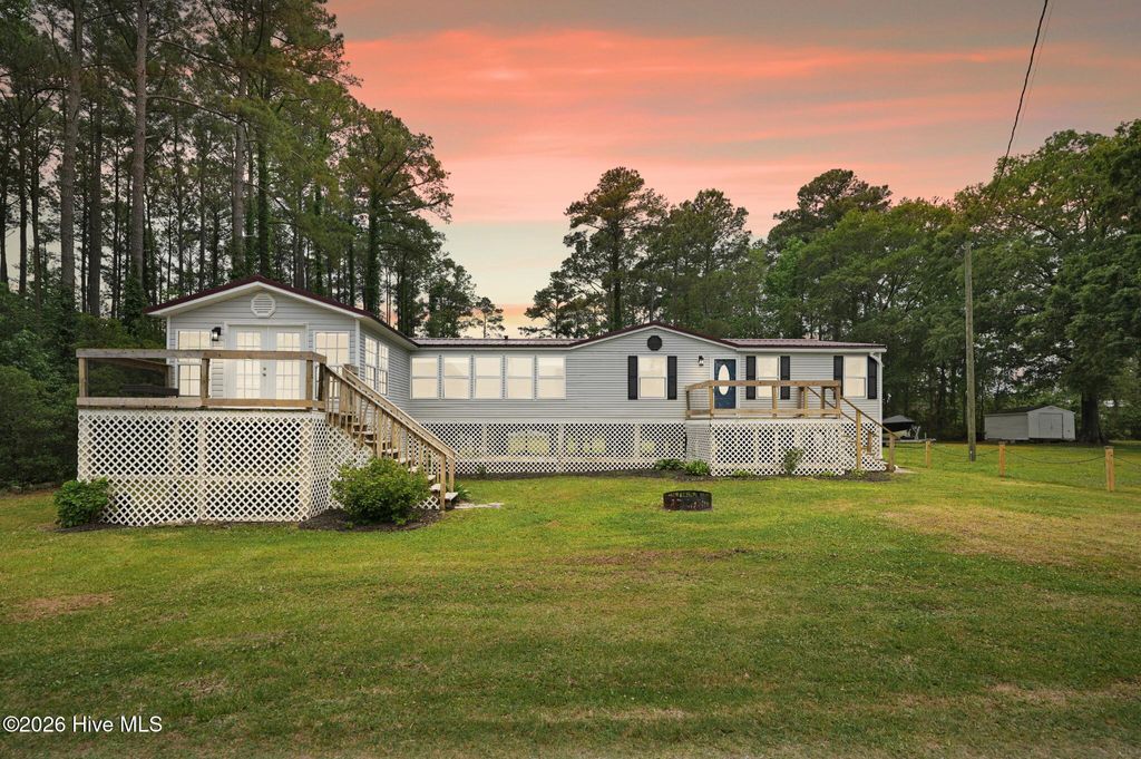 Photo of 192 Water Street, Aurora, NC 27806 (MLS # 100571182)
