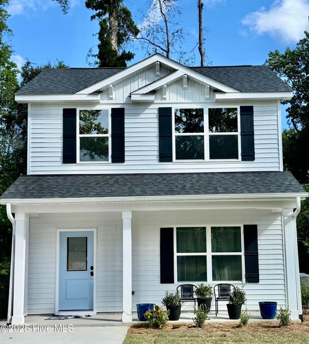 Photo of 1915 Daniel Boone Trail Trl, Wilmington, NC 28411 (MLS # 100532361)