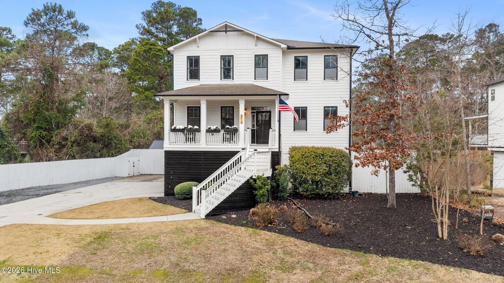 Photo of 313 Lord Drive, Wilmington, NC 28411 (MLS # 100557011)