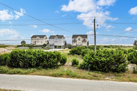 Tiny photo for 711 N Topsail Drive, Surf City, NC 28445 (MLS # 100606843)