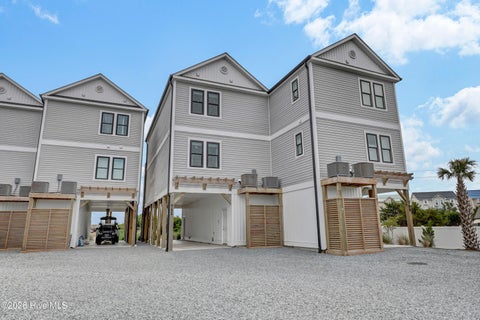 Tiny photo for 711 N Topsail Drive, Surf City, NC 28445 (MLS # 100606843)