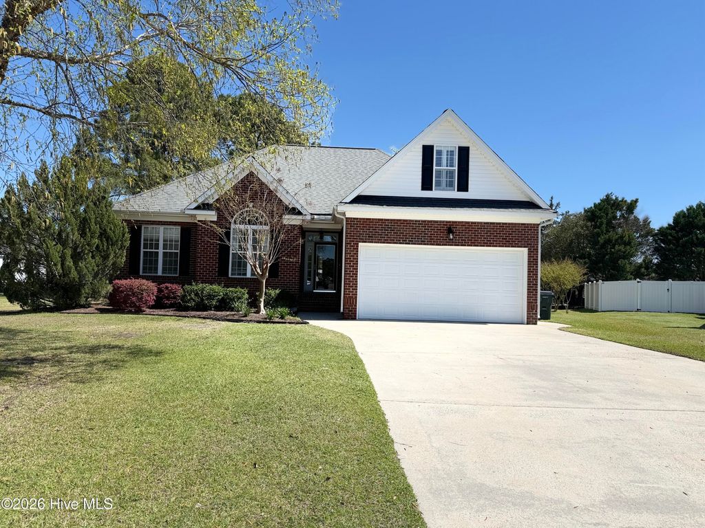 Photo of 428 Salisbury Court, Winterville, NC 28590 (MLS # 100565337)