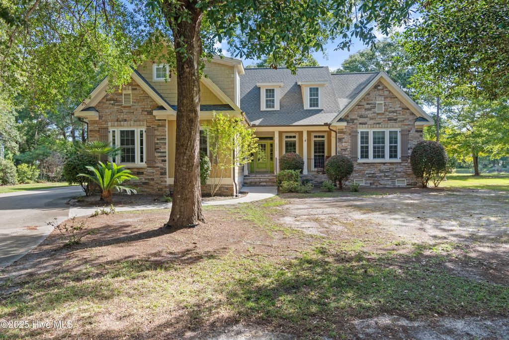 Photo of 2066 Oyster Harbour Parkway SW, Supply, NC 28462 (MLS # 100528627)