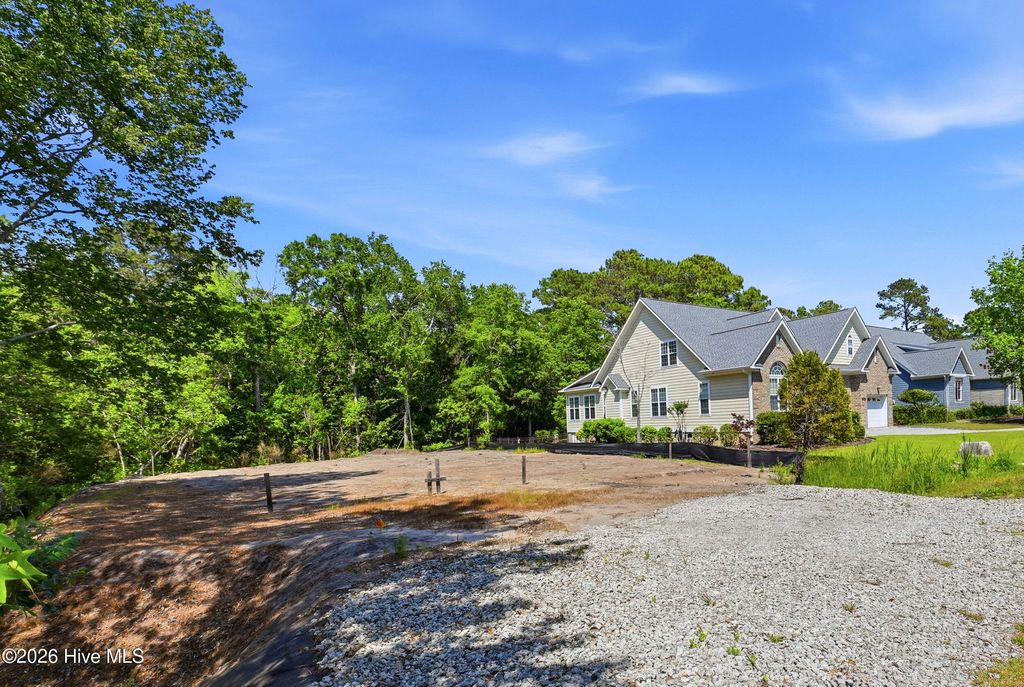 Photo of 575 Riverwood Drive SE, Bolivia, NC 28422 (MLS # 100570003)