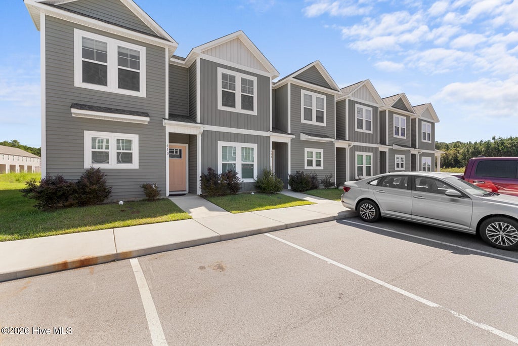 Photo of 608 Jacks Crossing Drive, Hubert, NC 28539 (MLS # 100603170)