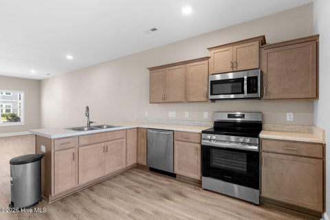 Tiny photo for 608 Jacks Crossing Drive, Hubert, NC 28539 (MLS # 100603170)
