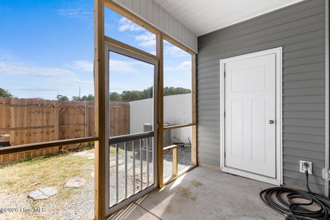 Tiny photo for 608 Jacks Crossing Drive, Hubert, NC 28539 (MLS # 100603170)