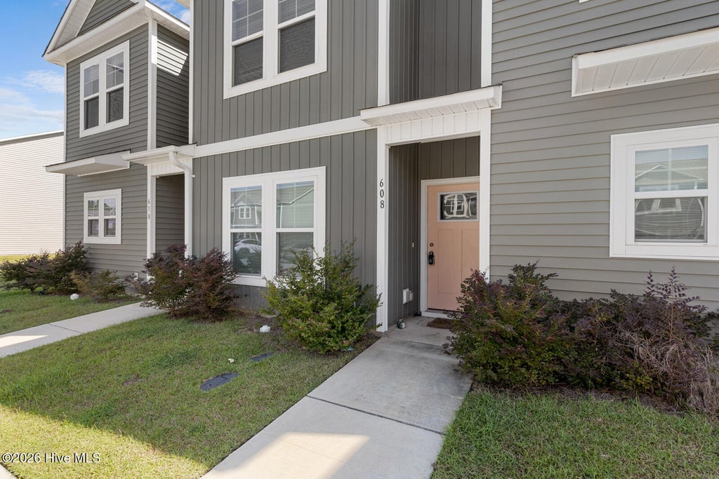 Photo of 608 Jacks Crossing Drive, Hubert, NC 28539 (MLS # 100603170)