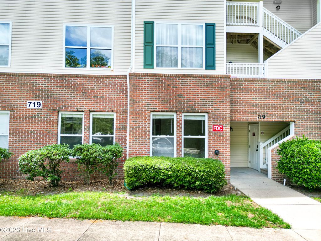 Photo of 719 Indica Court #Apt 102, Wilmington, NC 28405 (MLS # 100579167)