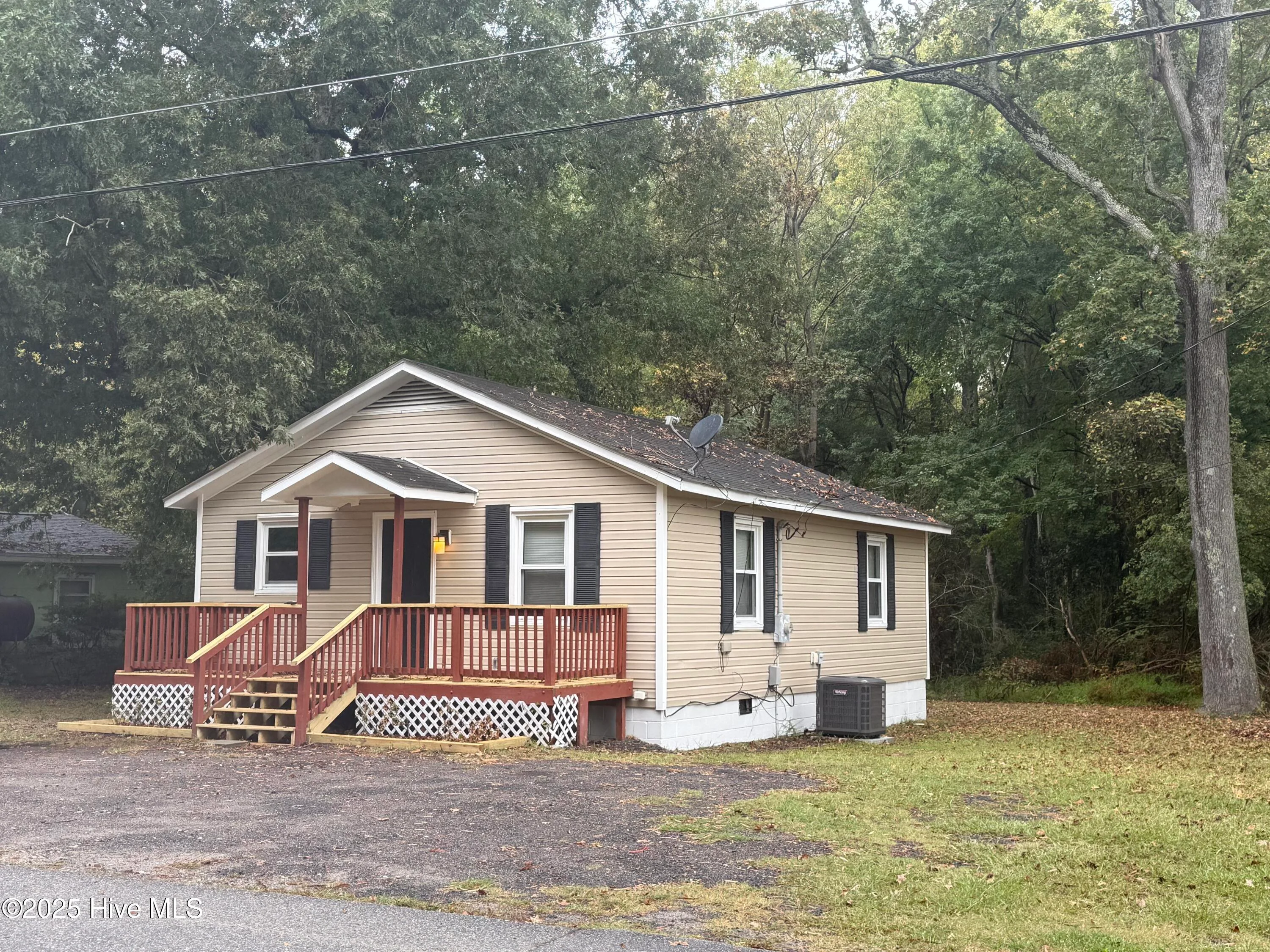 218 Warren Avenue, Bunn, NC, 27508