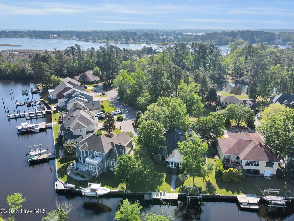 Photo of 2418 Turtle Bay Drive, New Bern, NC 28562 (MLS # 100566230)