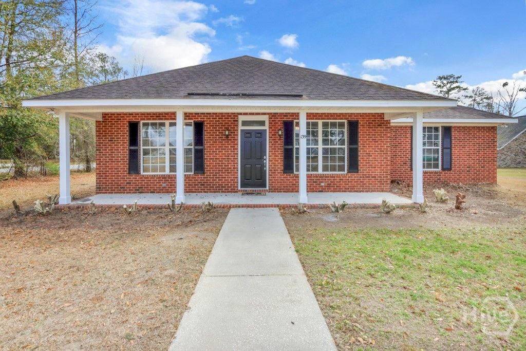 Photo of 139 Ivy Street, Richmond Hill, GA 31324 (MLS # SA348194)