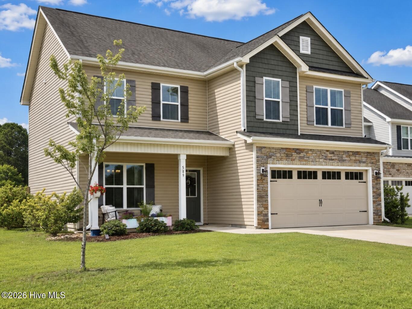 589 Aurora Place