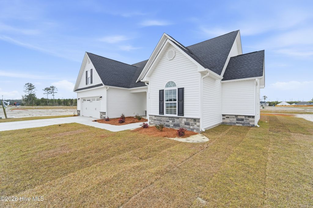 Photo of 714 Gulley Lane, Jacksonville, NC 28546 (MLS # 100535928)