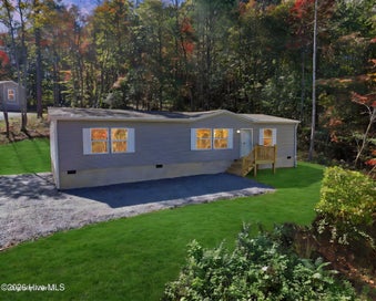 313 Loganberry Lane Hayesville NC 28904